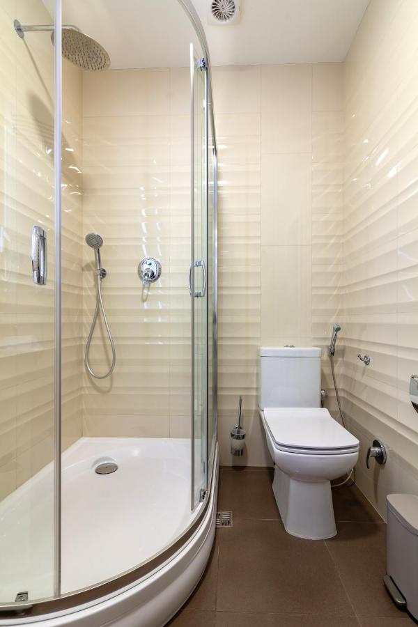 Royal Mini-Apart Hotel On Rynok Square Lviv Exterior foto